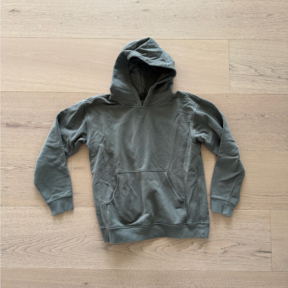 Lululemon Woman’s green Hoodie Sweater
